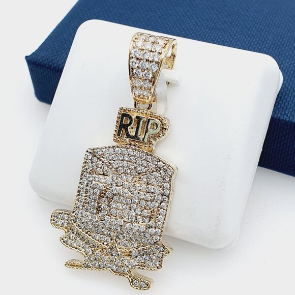 14K Gold Plated Cubic Zircon Pendant, INUS1BR263 - Picture 2 of 9